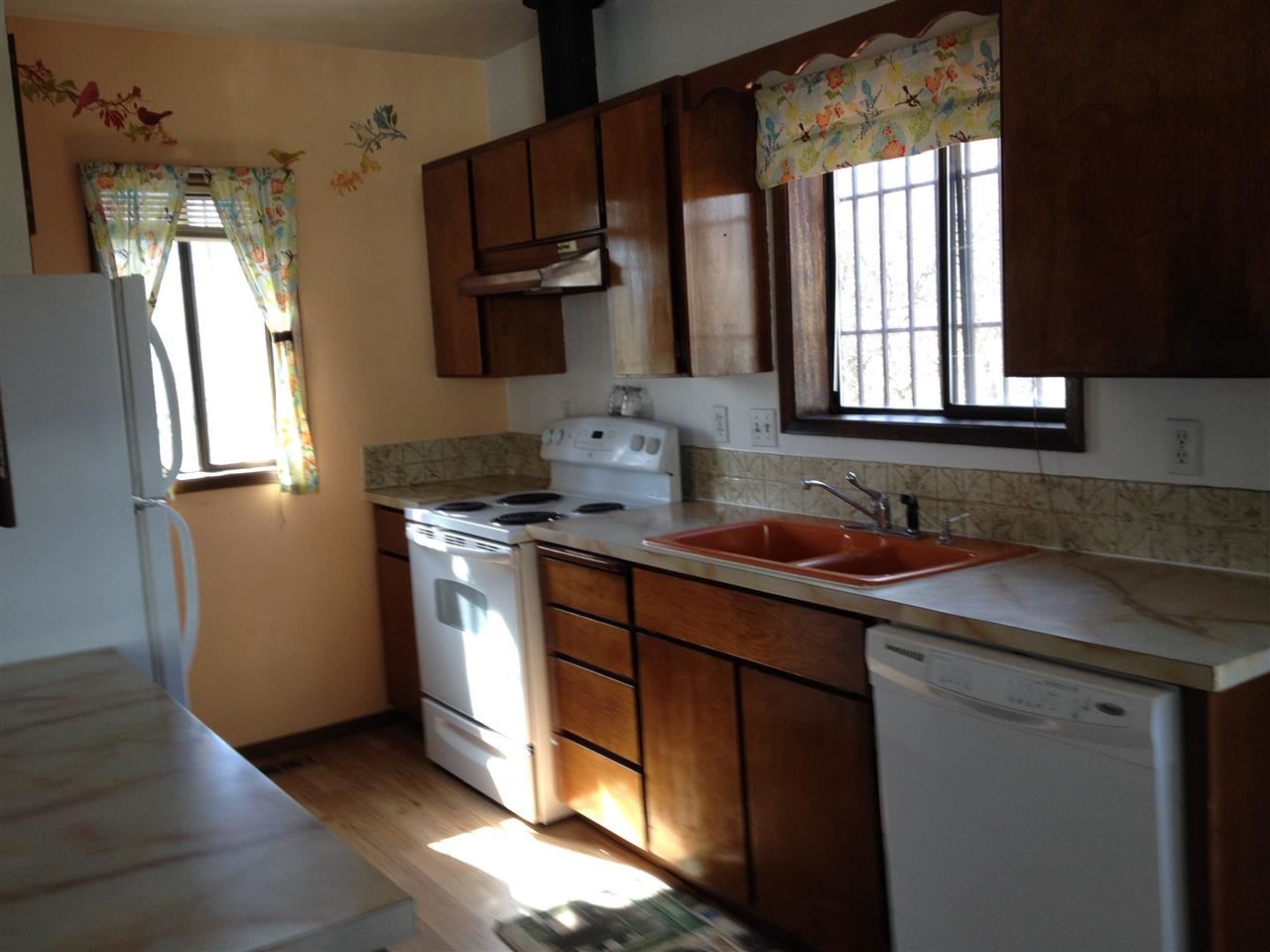 526 S RALPH St - Photo 3