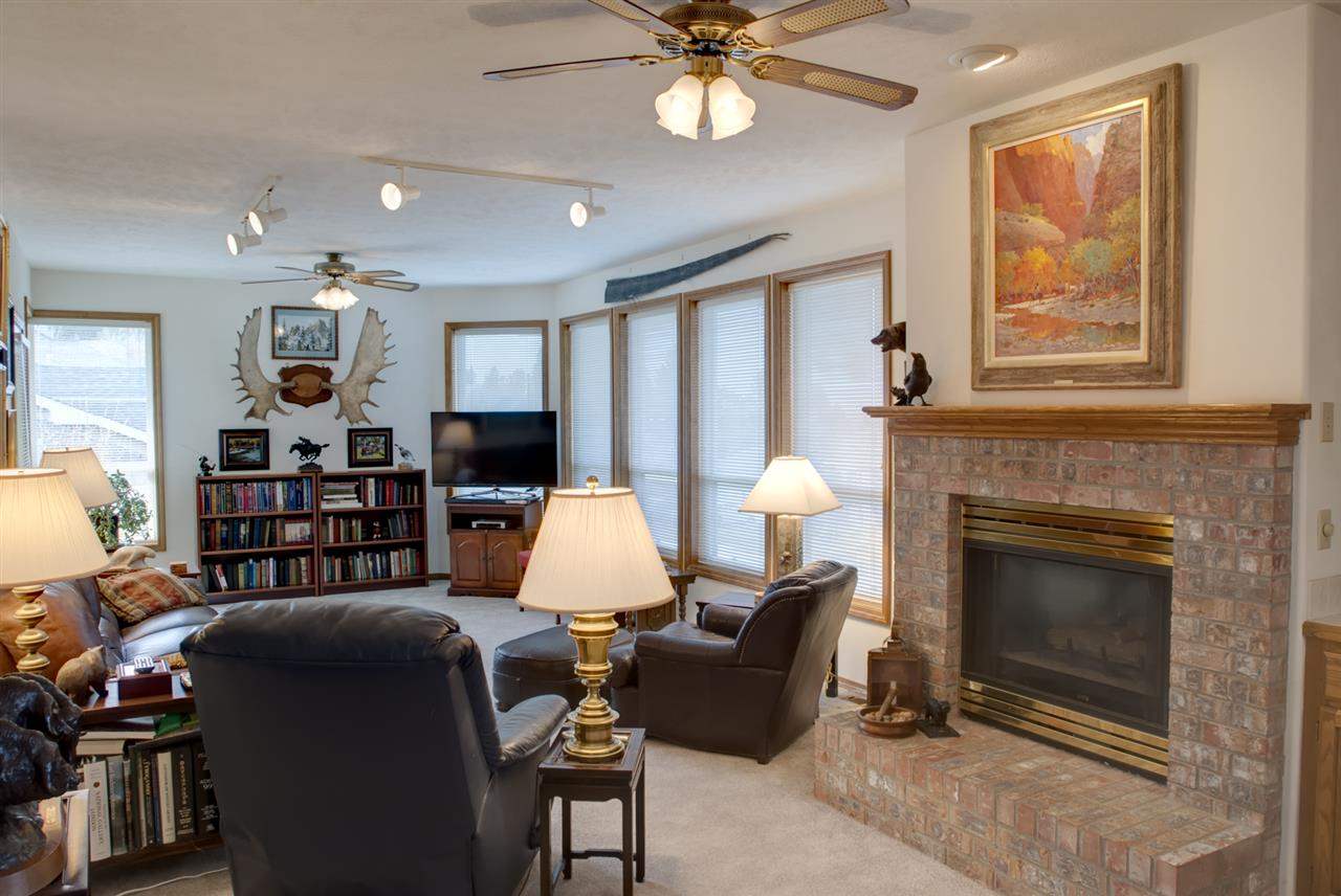 5002 E Glennaire Dr - Photo 10