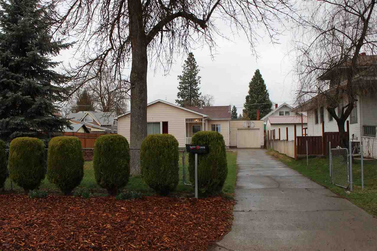 1118 W Glass Ave - Photo 2