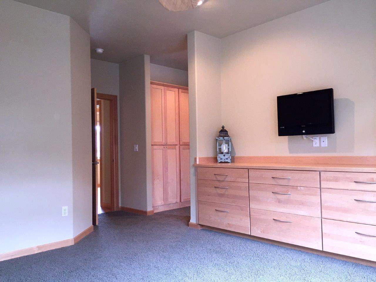 2314 W Stratton Ave - Photo 12