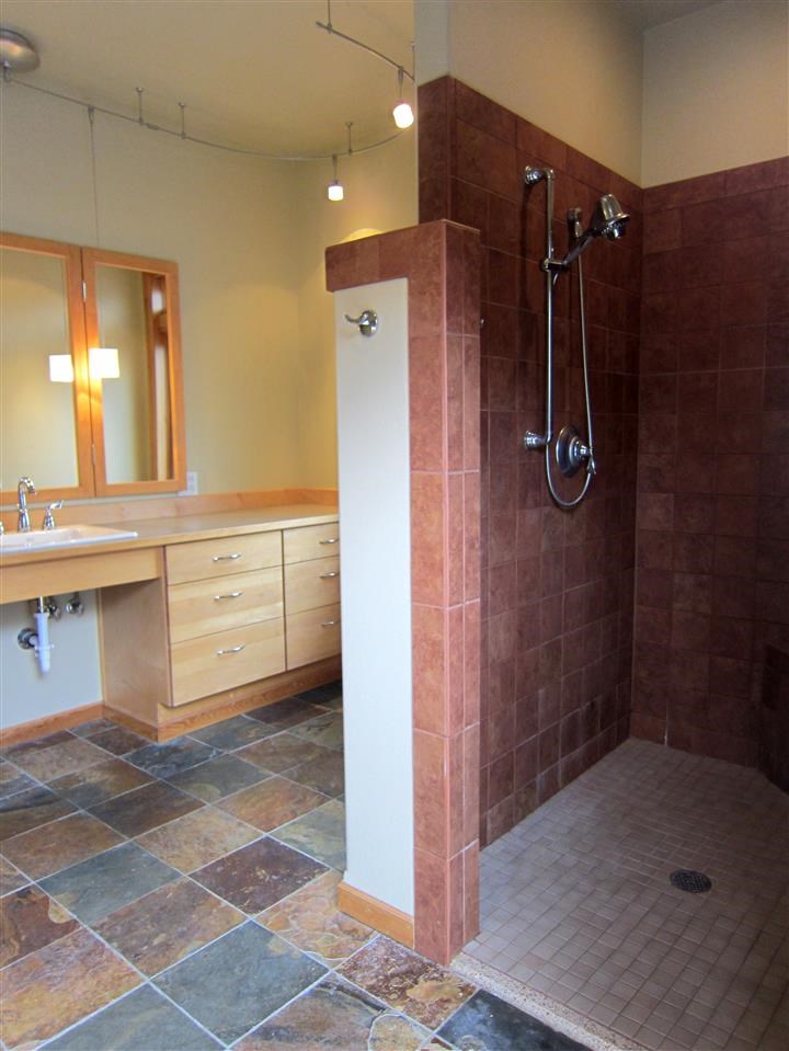 2314 W Stratton Ave - Photo 9