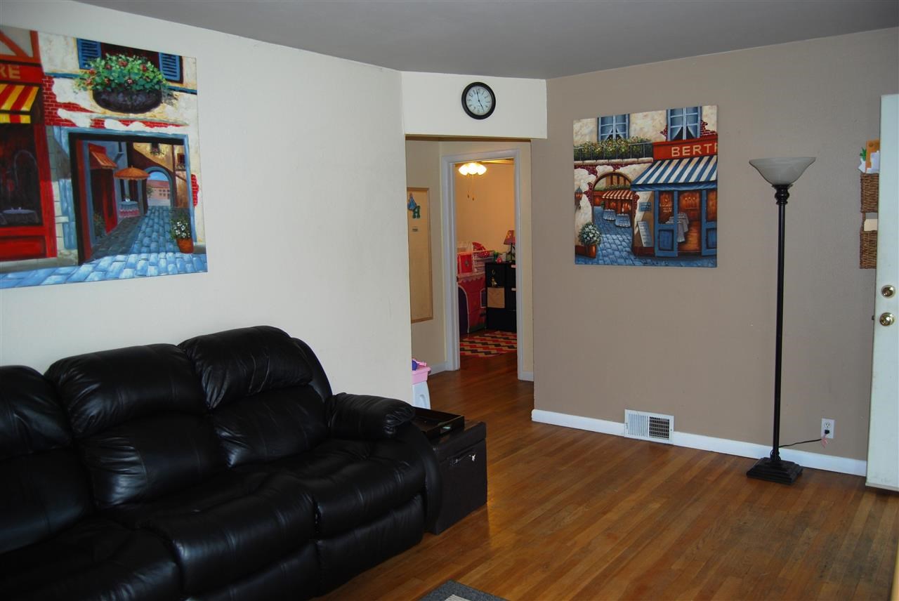 2103 N Laura Rd - Photo 3