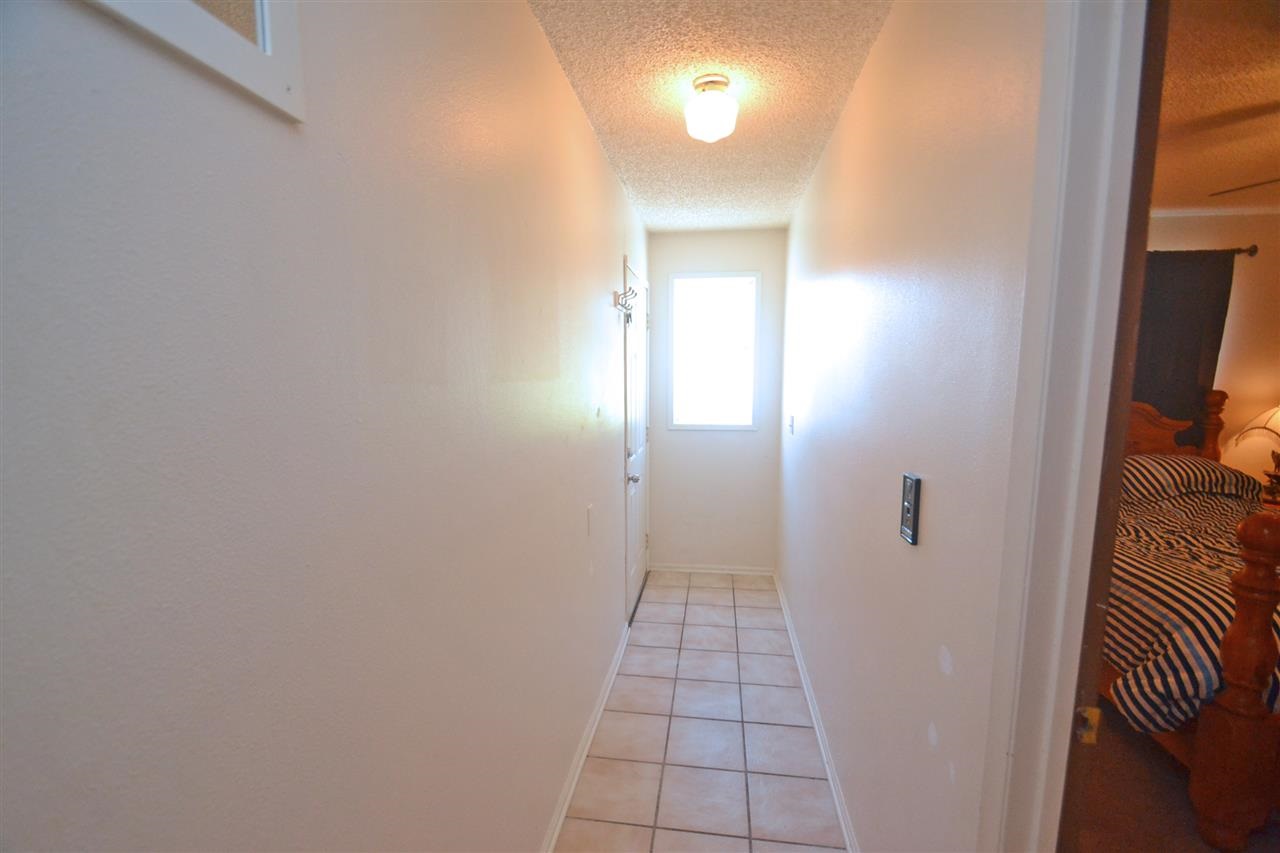 2918 W Heroy Ave - Photo 12