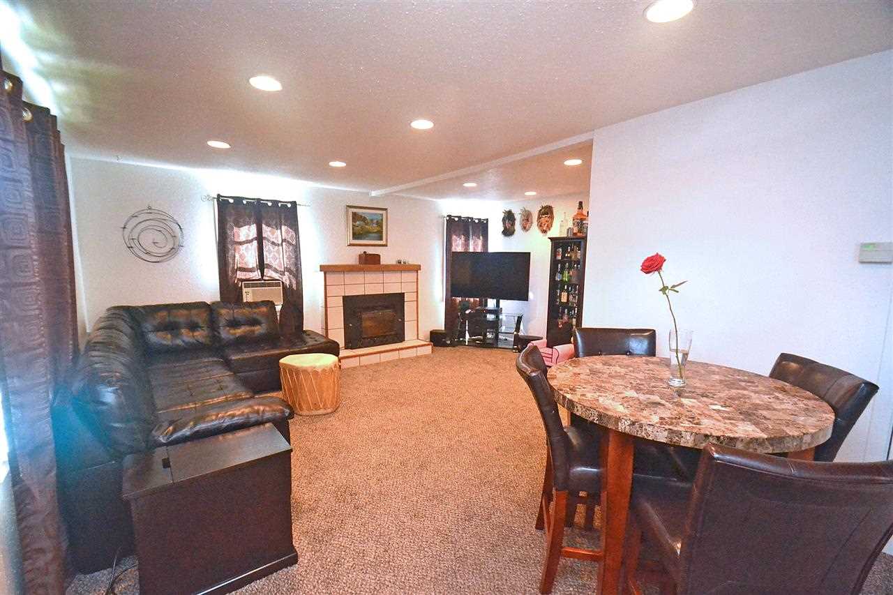 2918 W Heroy Ave - Photo 5