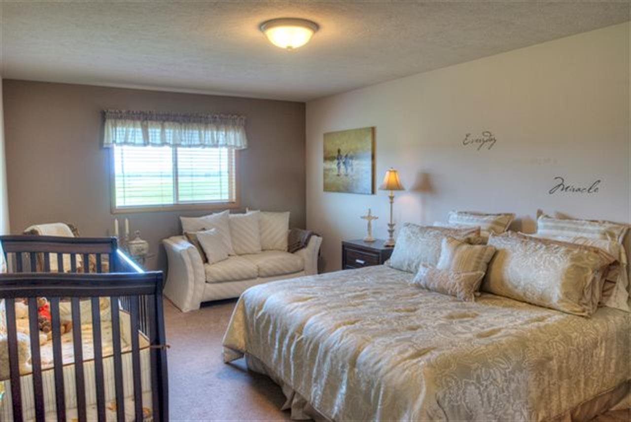 21527 N Saddle Mountain Ln - Photo 12