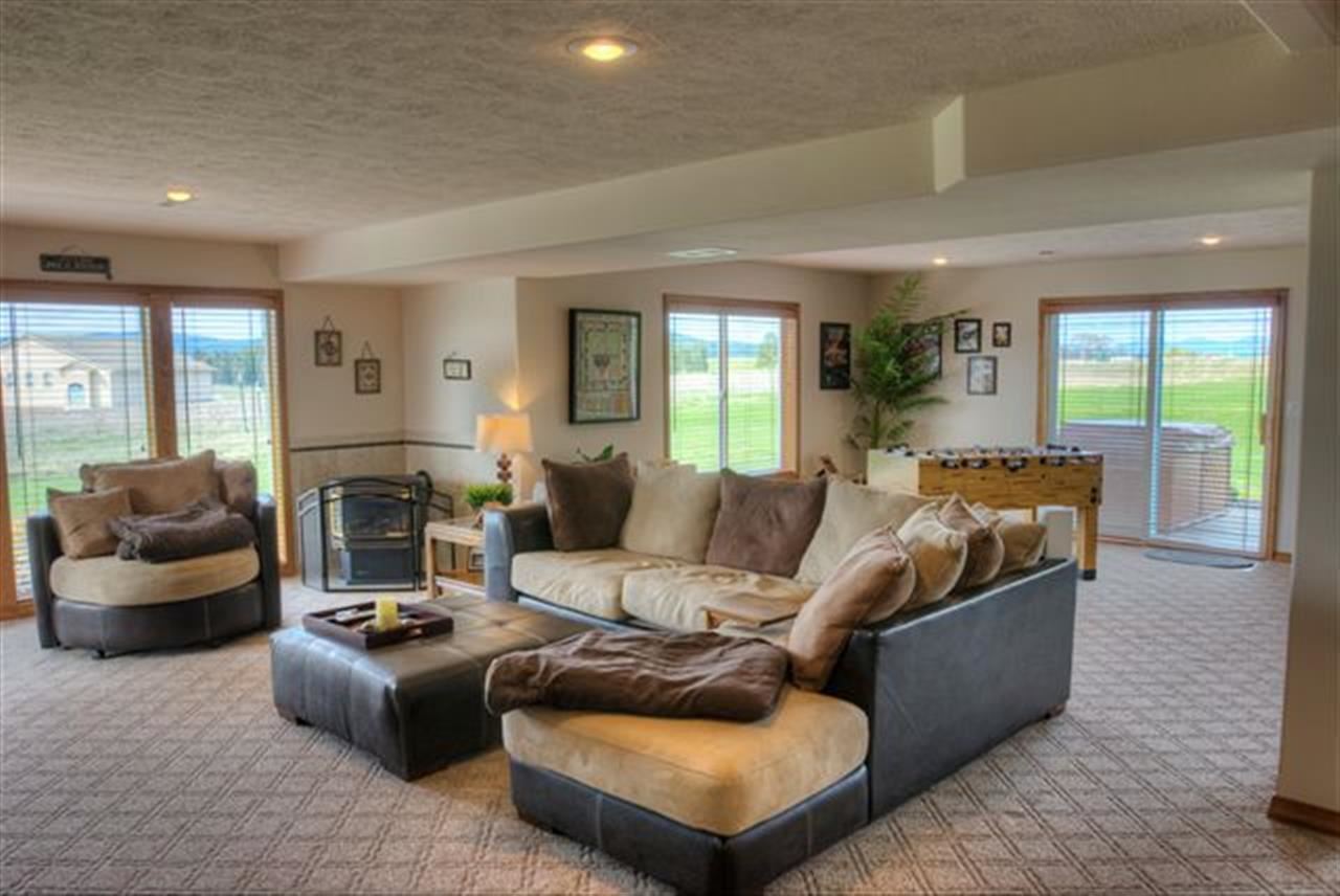 21527 N Saddle Mountain Ln - Photo 16