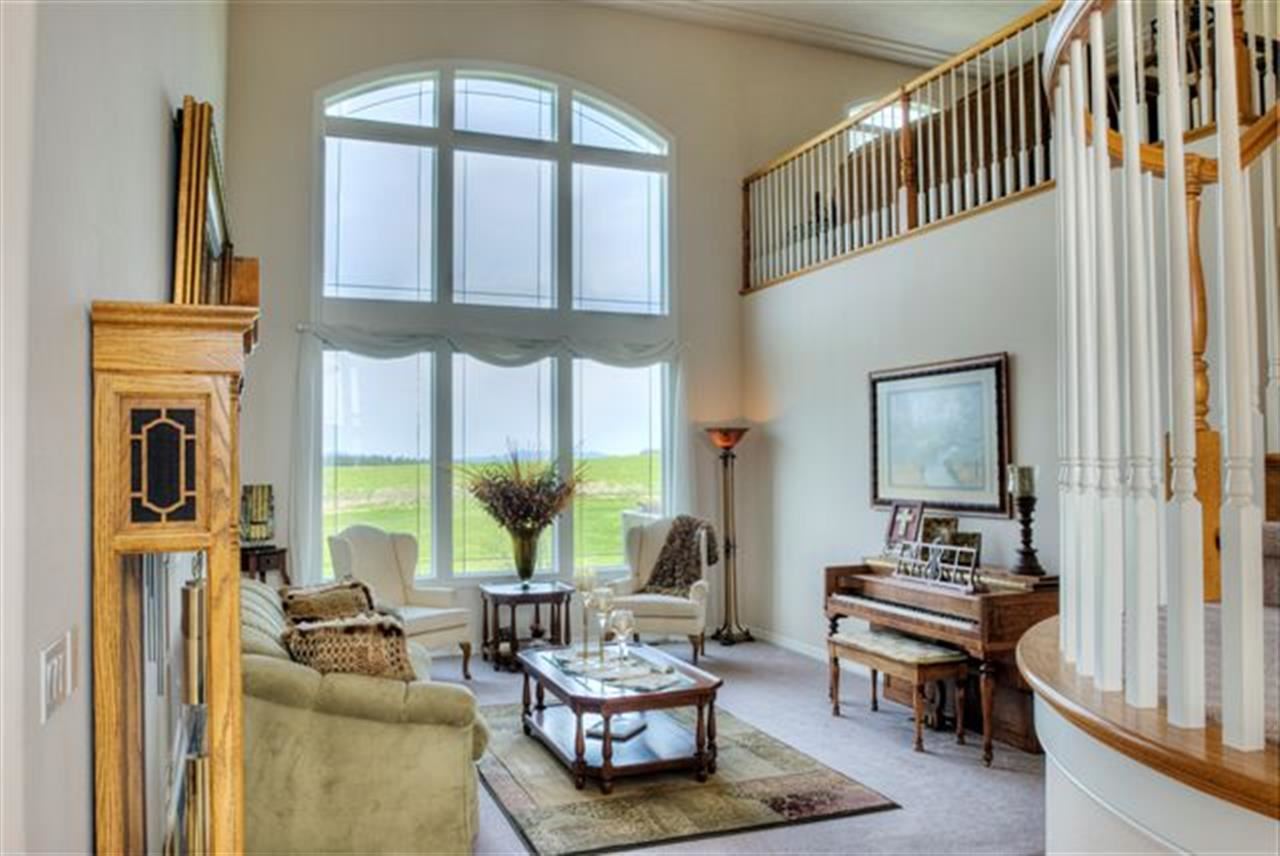 21527 N Saddle Mountain Ln - Photo 5
