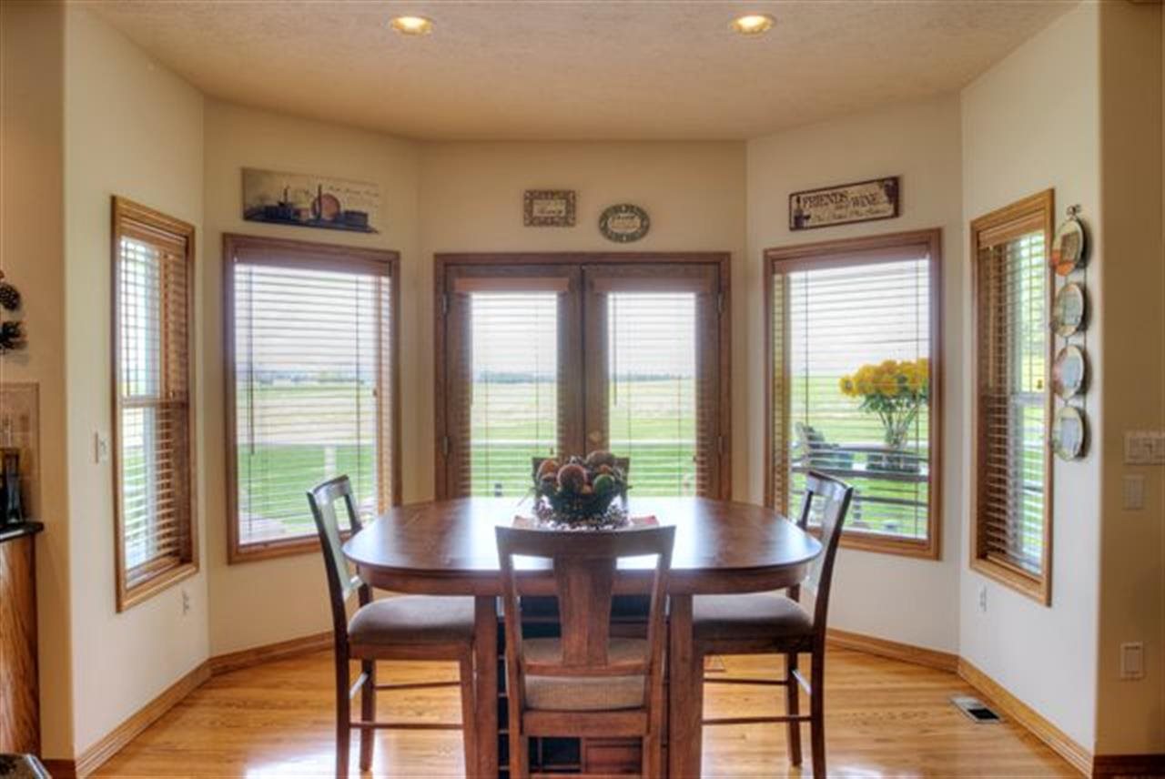 21527 N Saddle Mountain Ln - Photo 7
