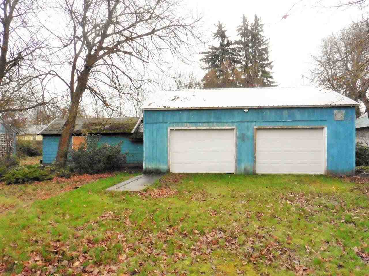 2318 N Bowman Rd - Photo 17