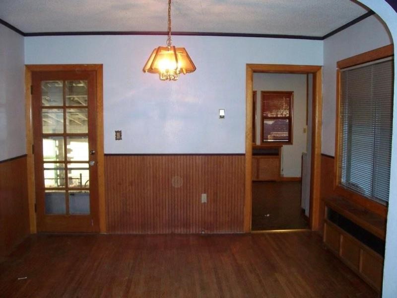 284 S Cedar St - Photo 4