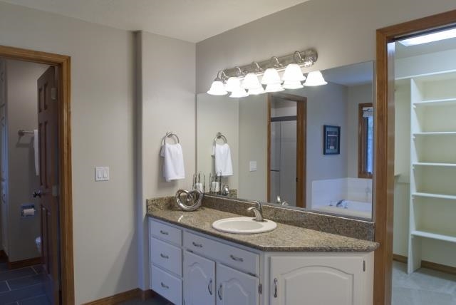 12027 N Riverwood Dr - Photo 12