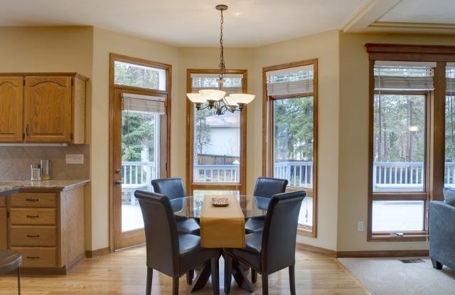 12027 N Riverwood Dr - Photo 5