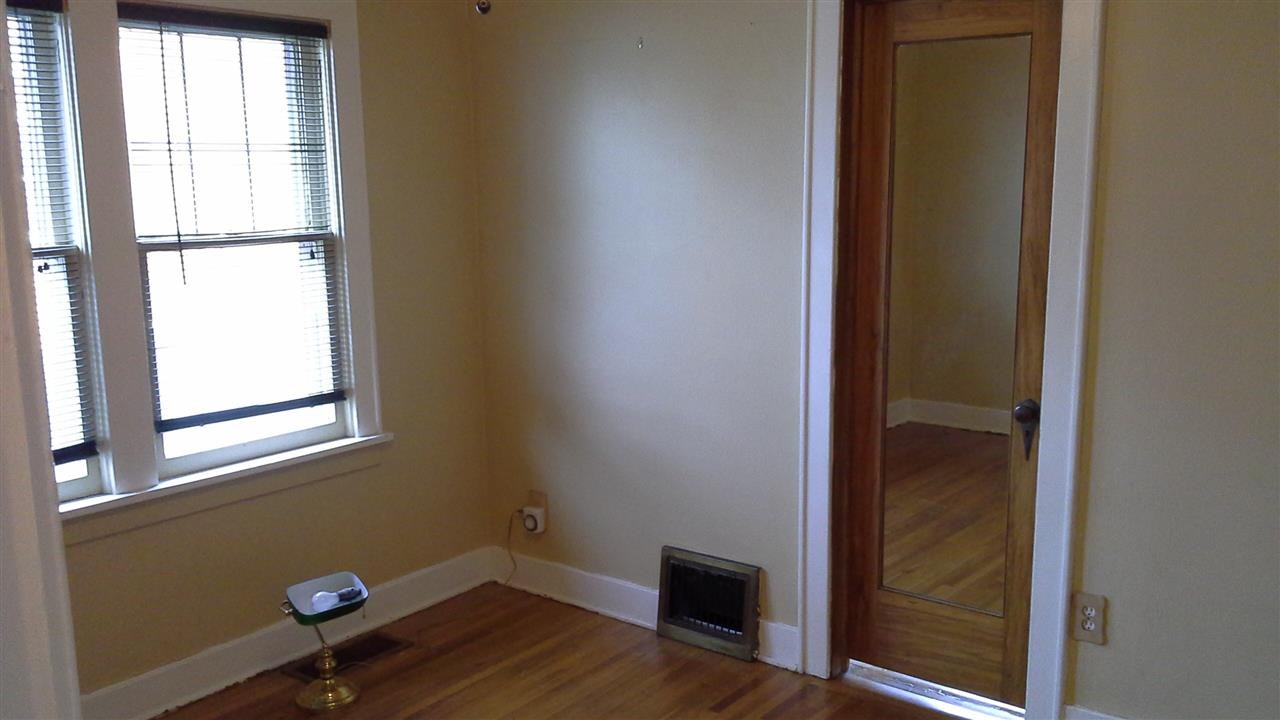 2623 N Howard St - Photo 11