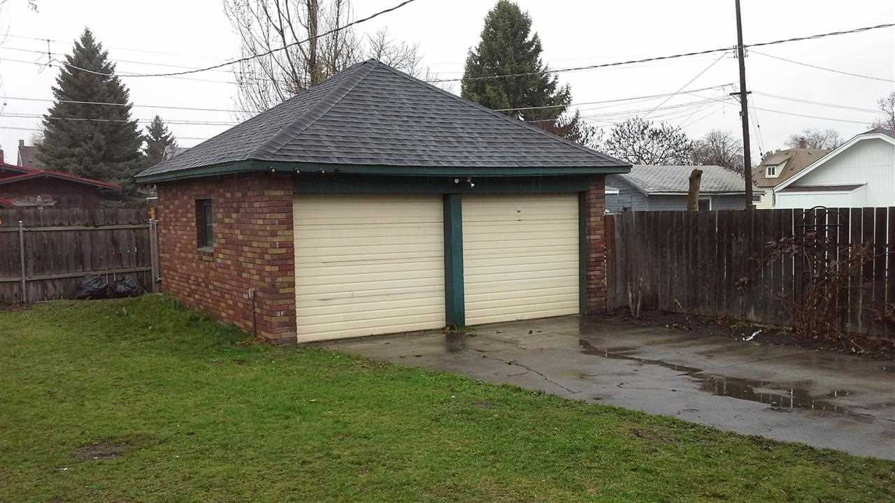 2623 N Howard St - Photo 19