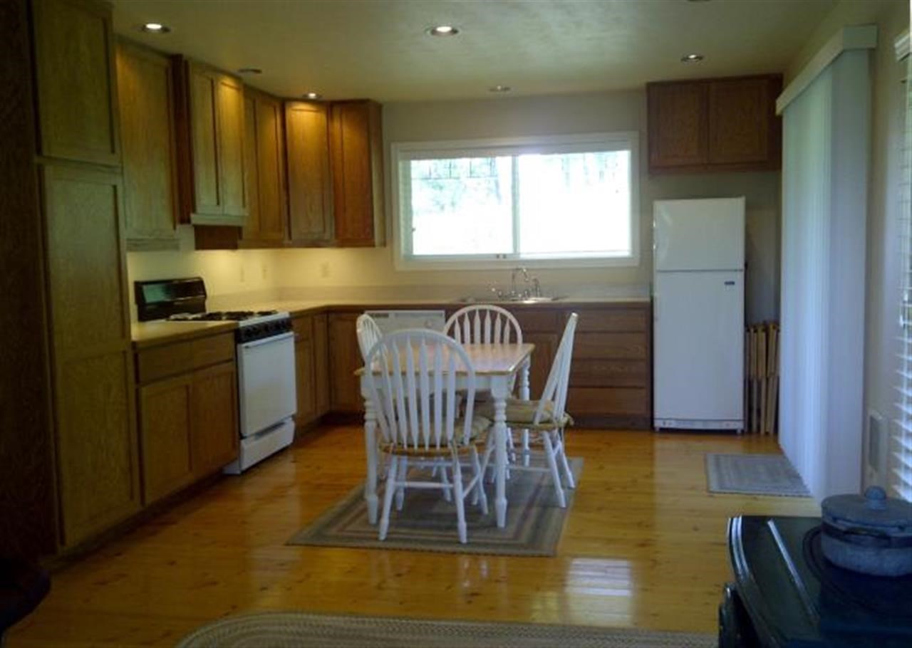 590 KNAPP Rd - Photo 4