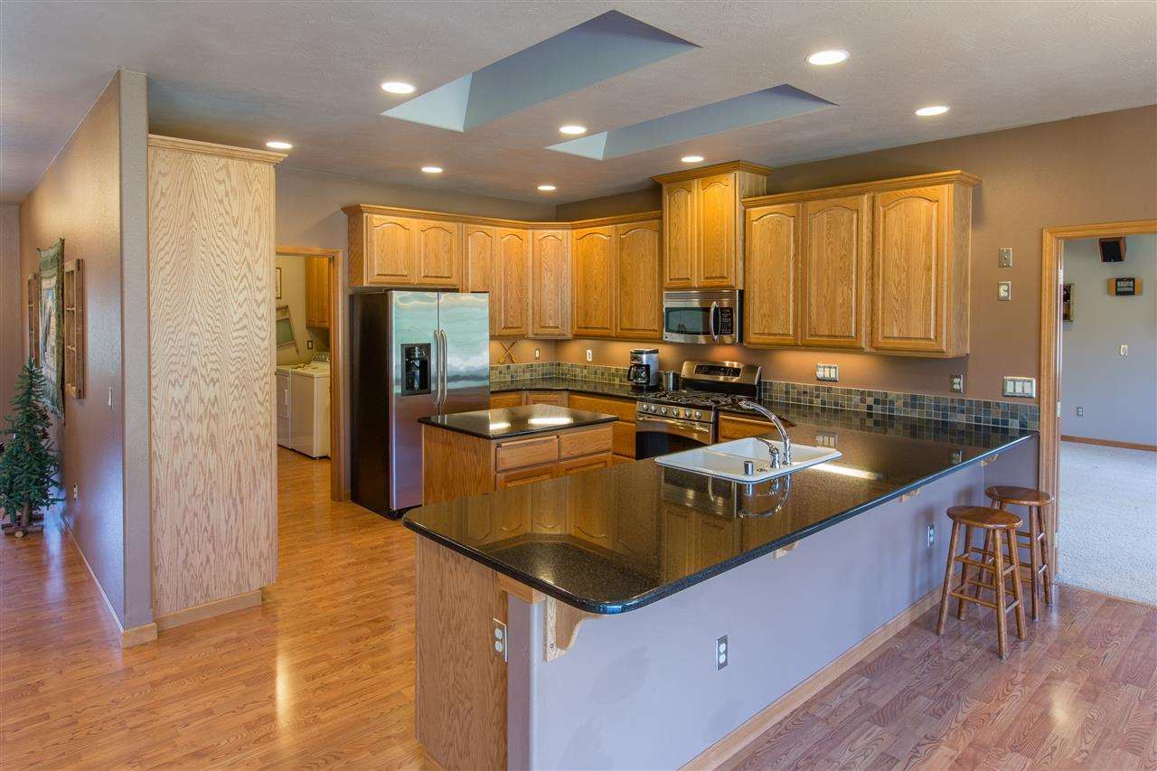 12439 Quail Run Way - Photo 7
