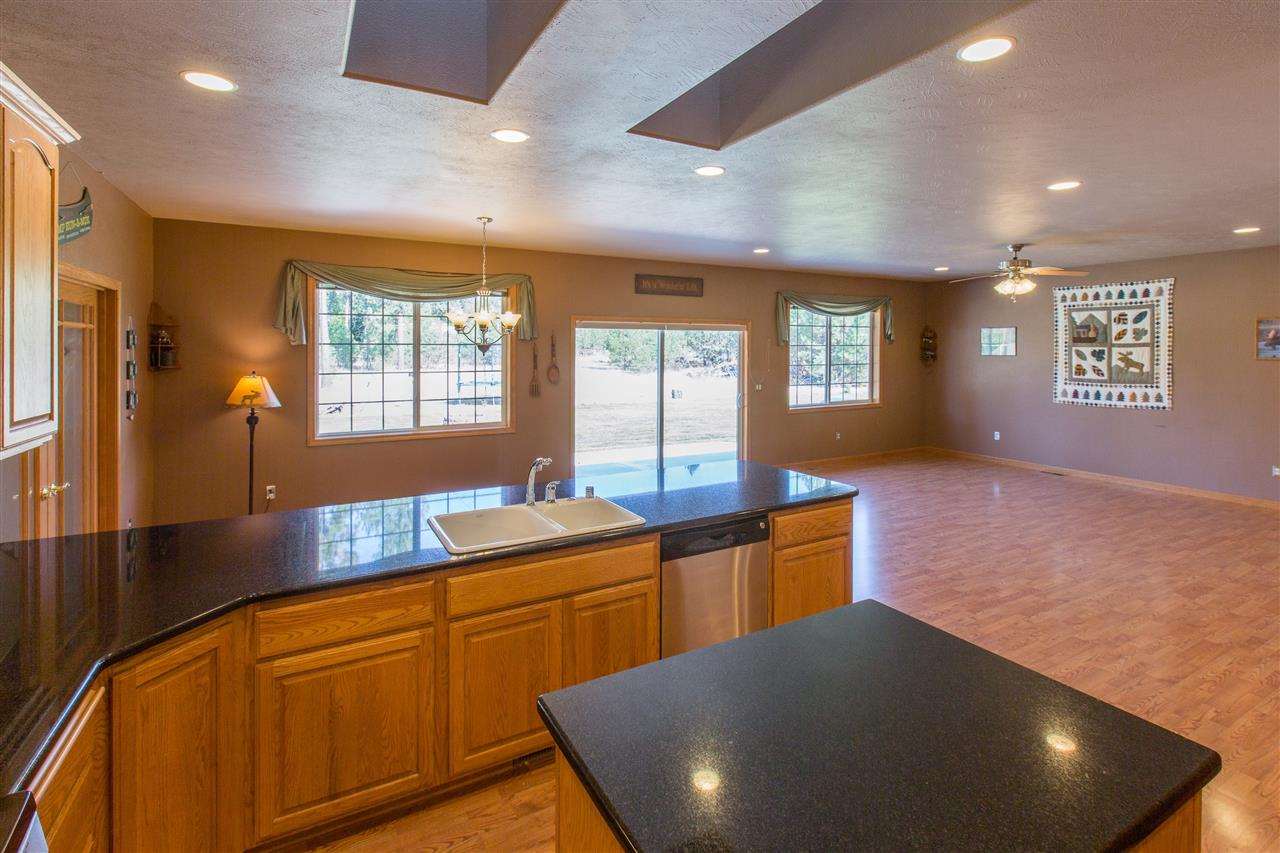 12439 Quail Run Way - Photo 8