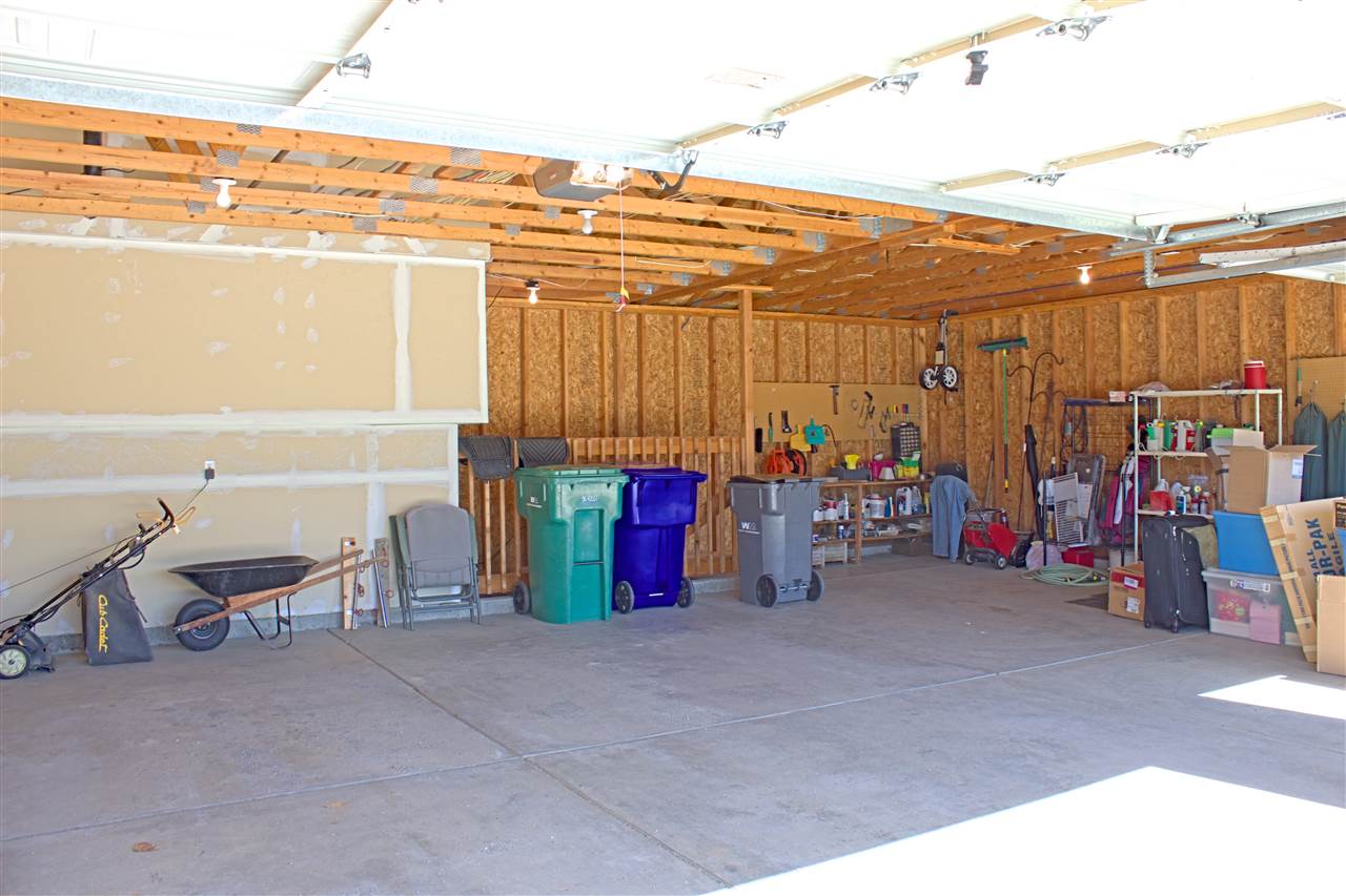 105 E Trevor Rd - Photo 19