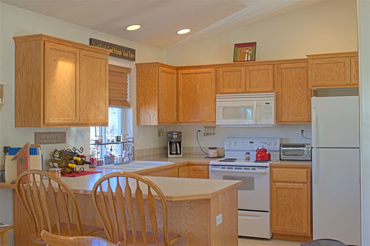 105 E Trevor Rd - Photo 5