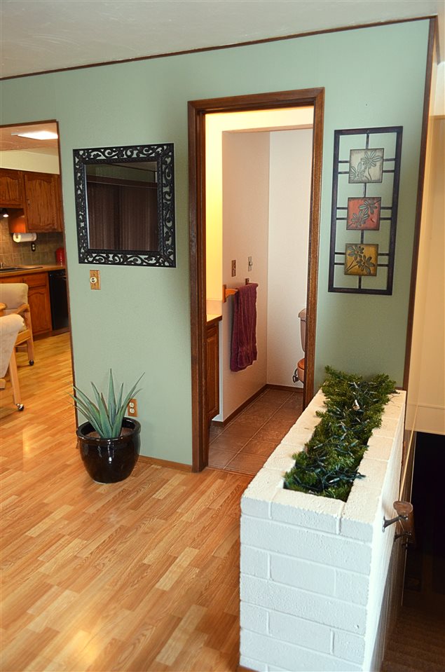 6420 N Howard St - Photo 8
