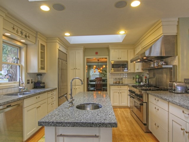1004 W 27TH Ave - Photo 3