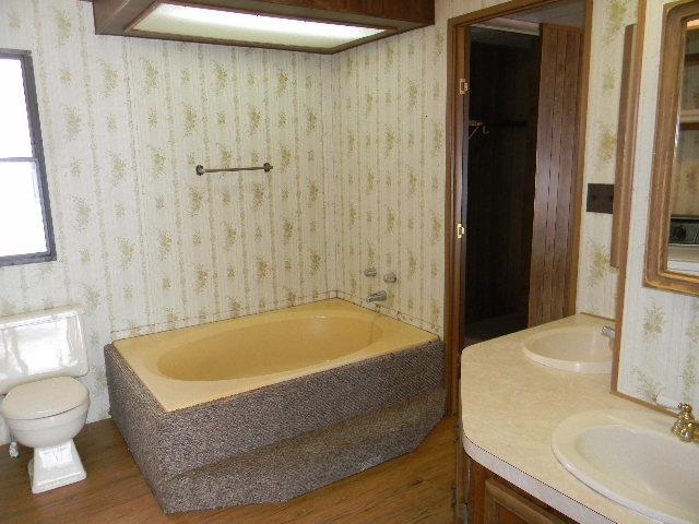 1523 W Ballard Rd - Photo 10