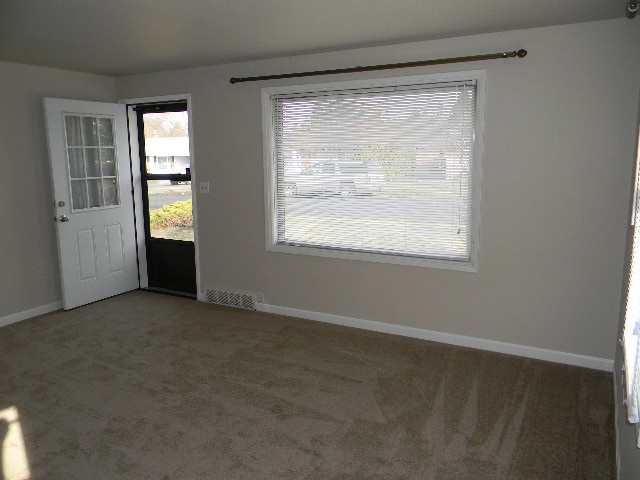 2927 W Eloika Ave - Photo 5