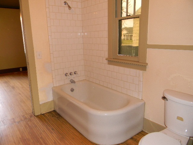 512 E Glass Ave - Photo 7