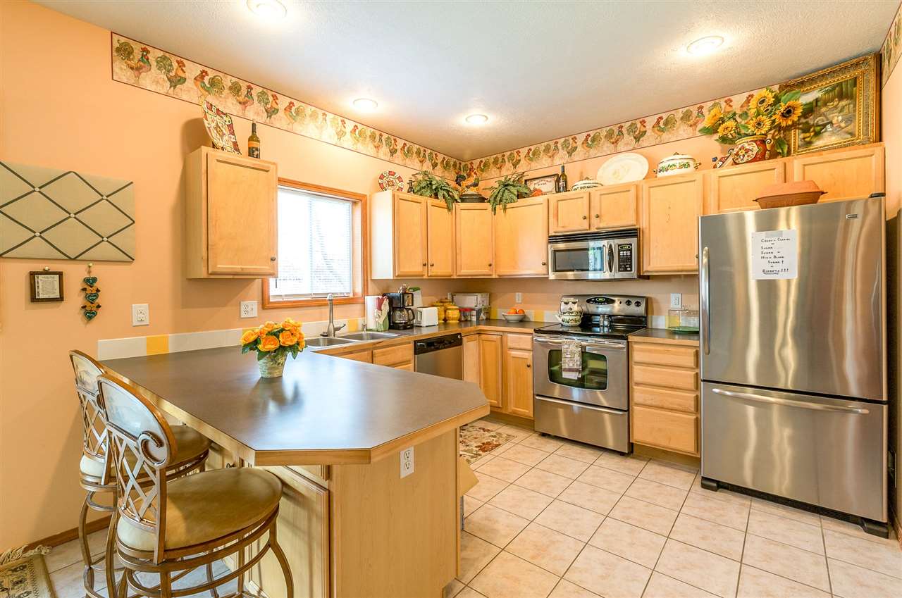 6812 N Oxford Ln - Photo 10