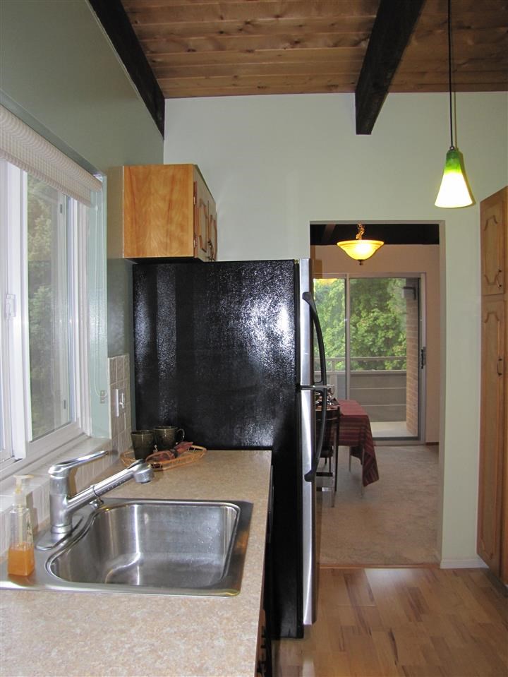 108 E Rowan Ave - Photo 12