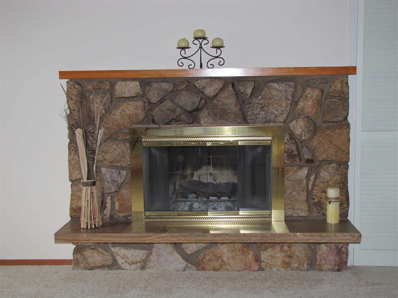 108 E Rowan Ave - Photo 4