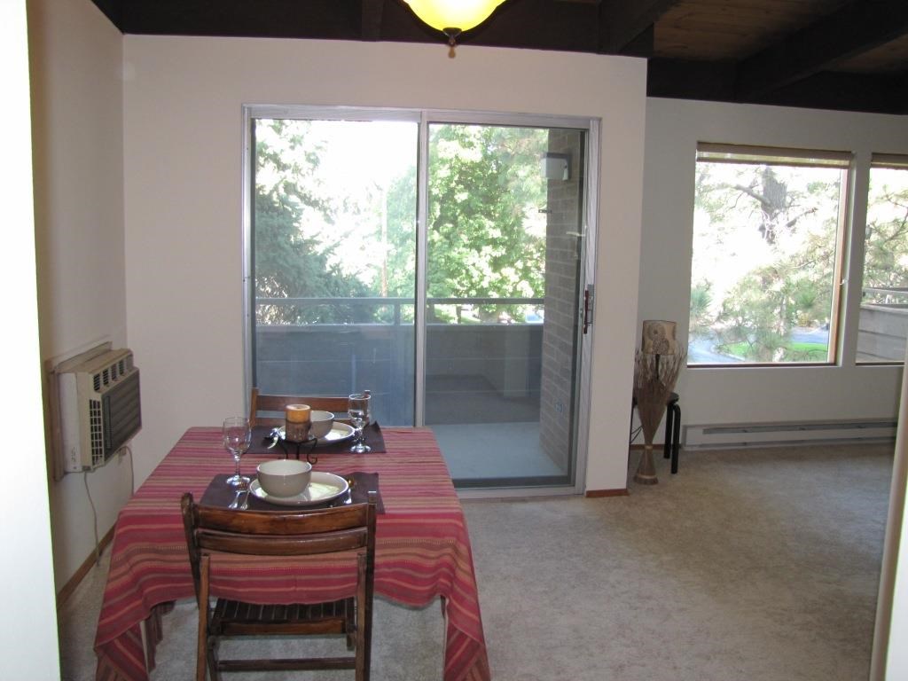 108 E Rowan Ave - Photo 8