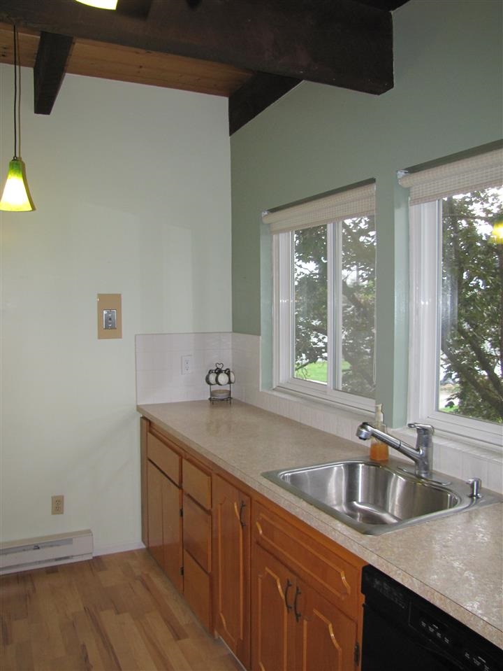 108 E Rowan Ave - Photo 10