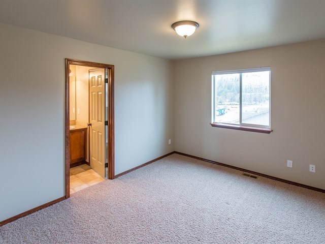 9013 E Heroy Ln - Photo 13