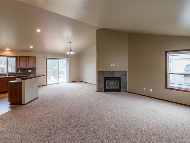 9013 E Heroy Ln - Photo 3