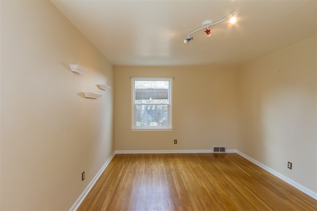 1214 E 42nd - Photo 14