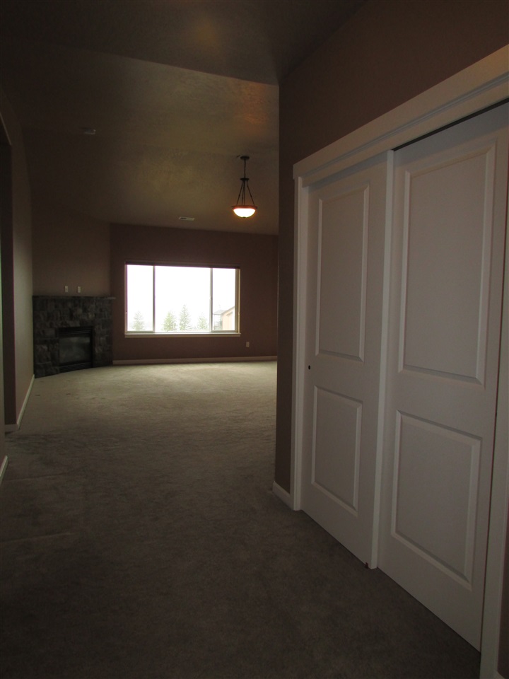 9115 N K St - Photo 3