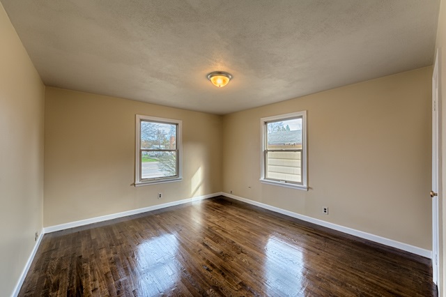 10620 E Mission Ave - Photo 11