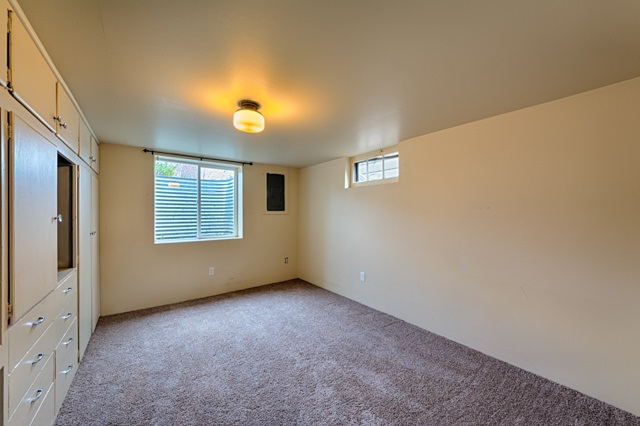 10620 E Mission Ave - Photo 13