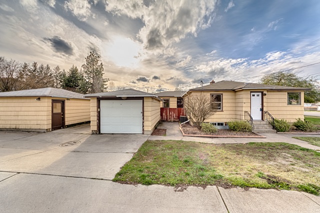 10620 E Mission Ave - Photo 17