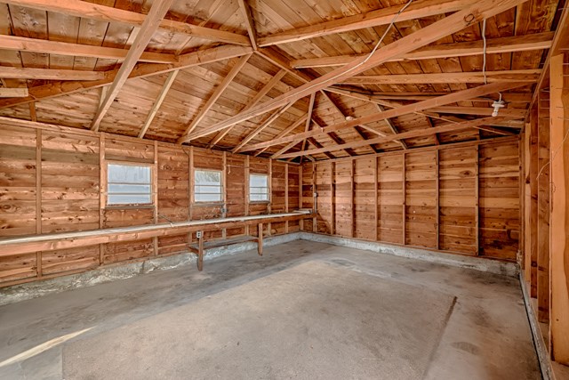 10620 E Mission Ave - Photo 19
