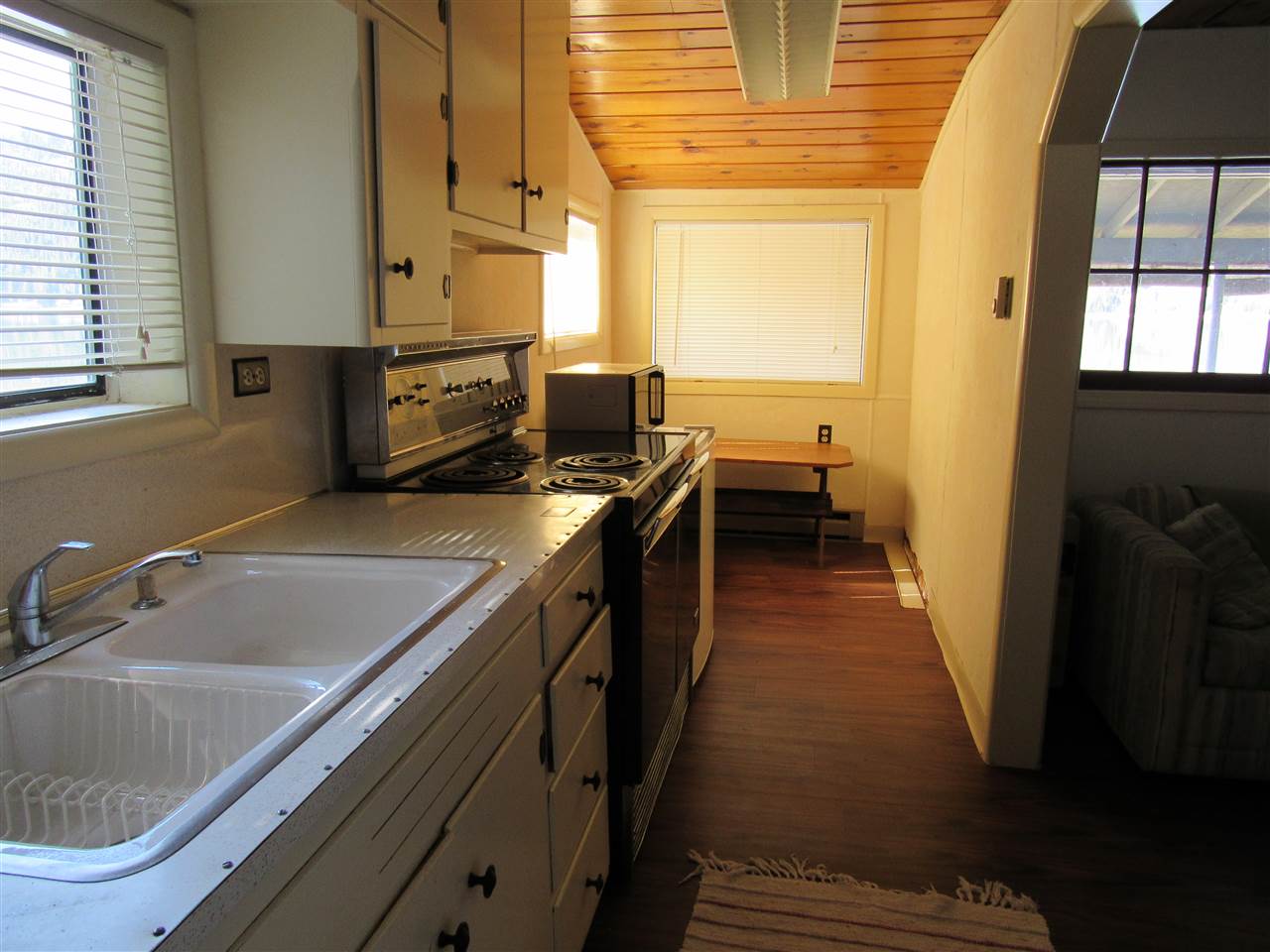 13221 N Peninsula Dr - Photo 5