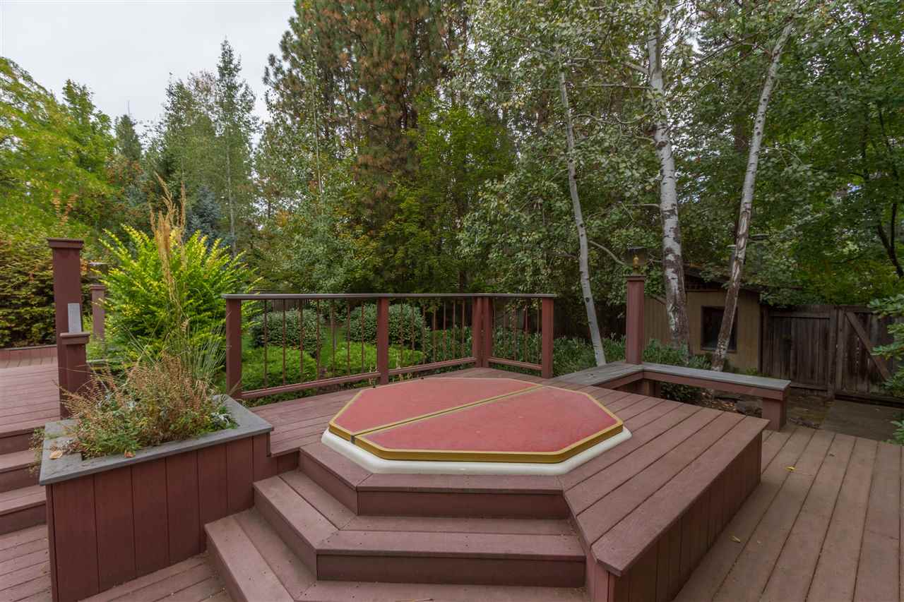1925 E 42nd Ave - Photo 16