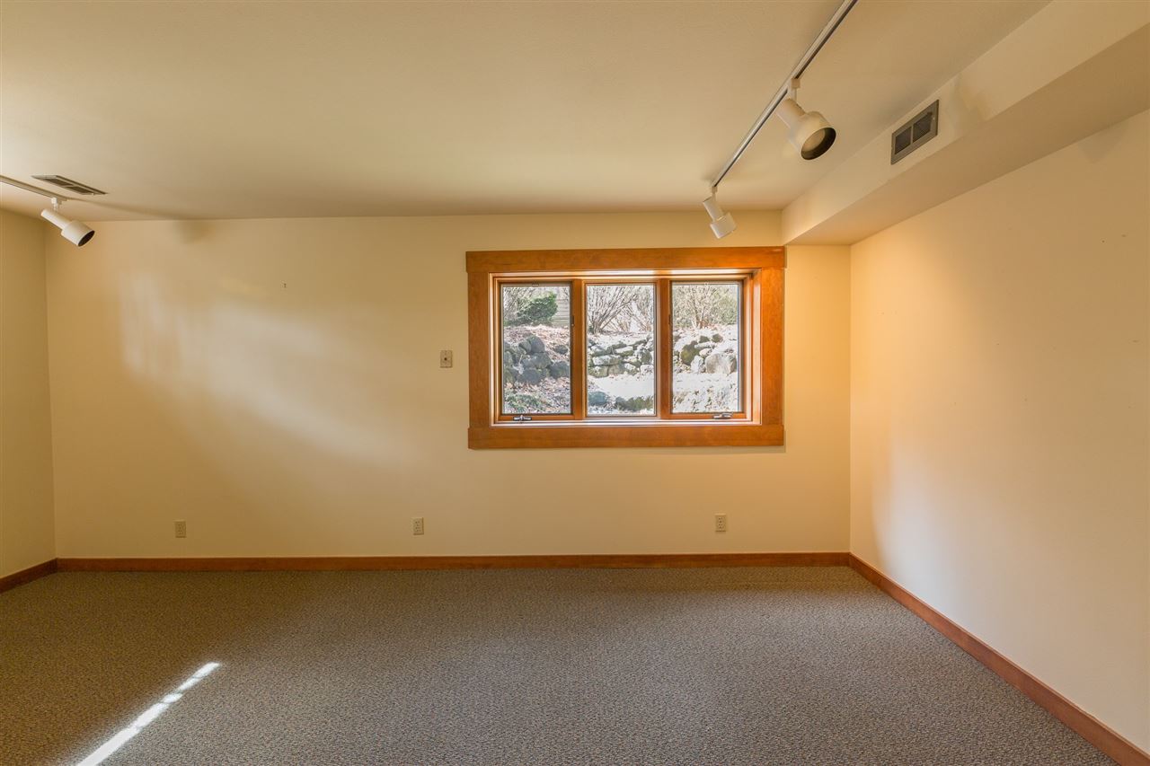 1925 E 42nd Ave - Photo 19