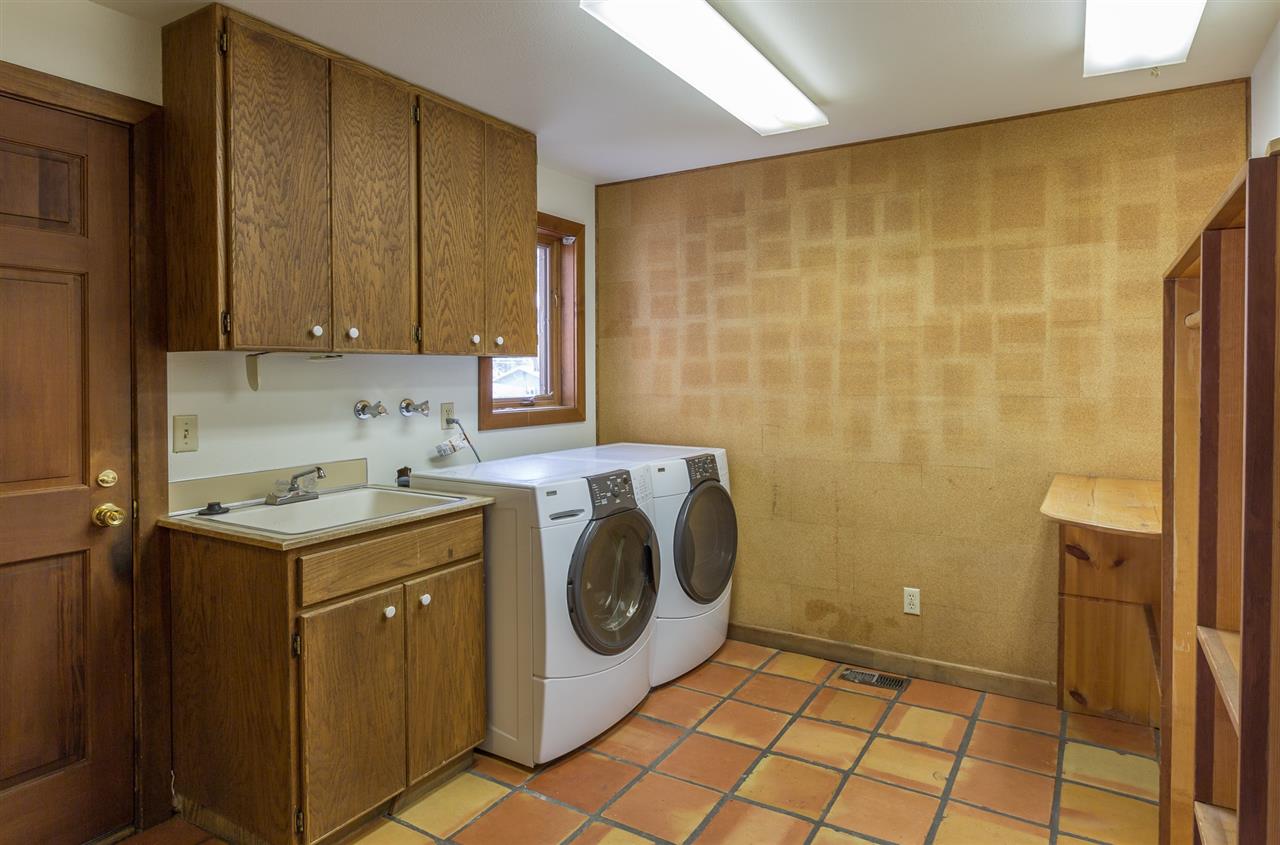 1925 E 42nd Ave - Photo 20