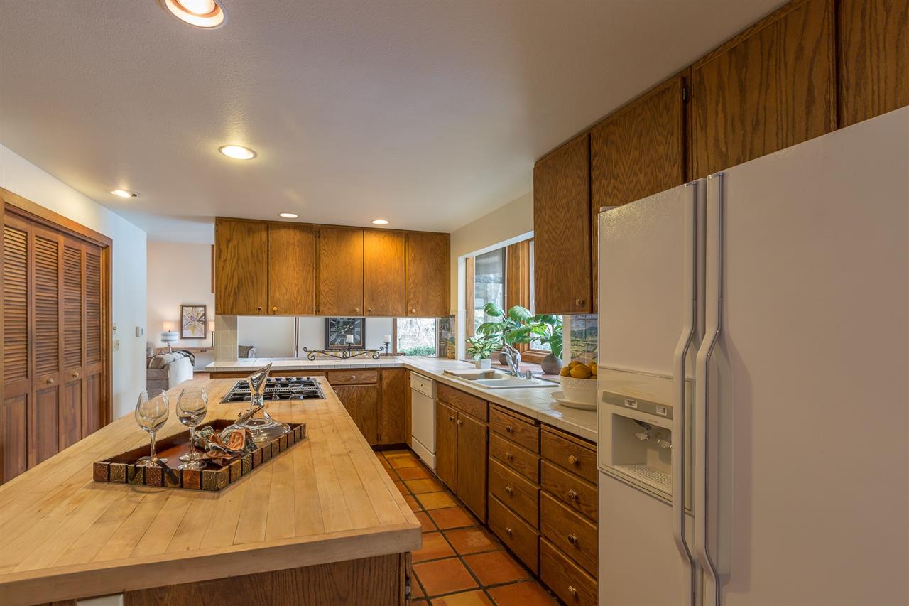 1925 E 42nd Ave - Photo 6