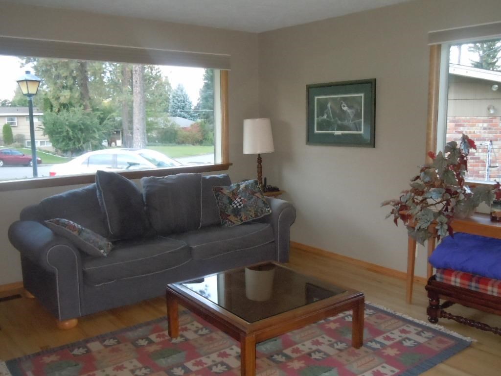 11704 E 19th Ave - Photo 8