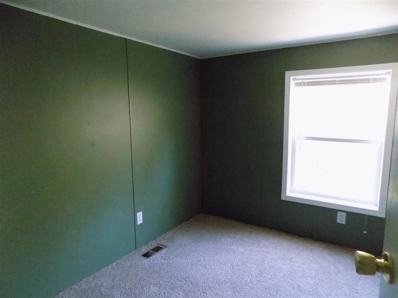 12610 N Nine Mile Rd - Photo 13
