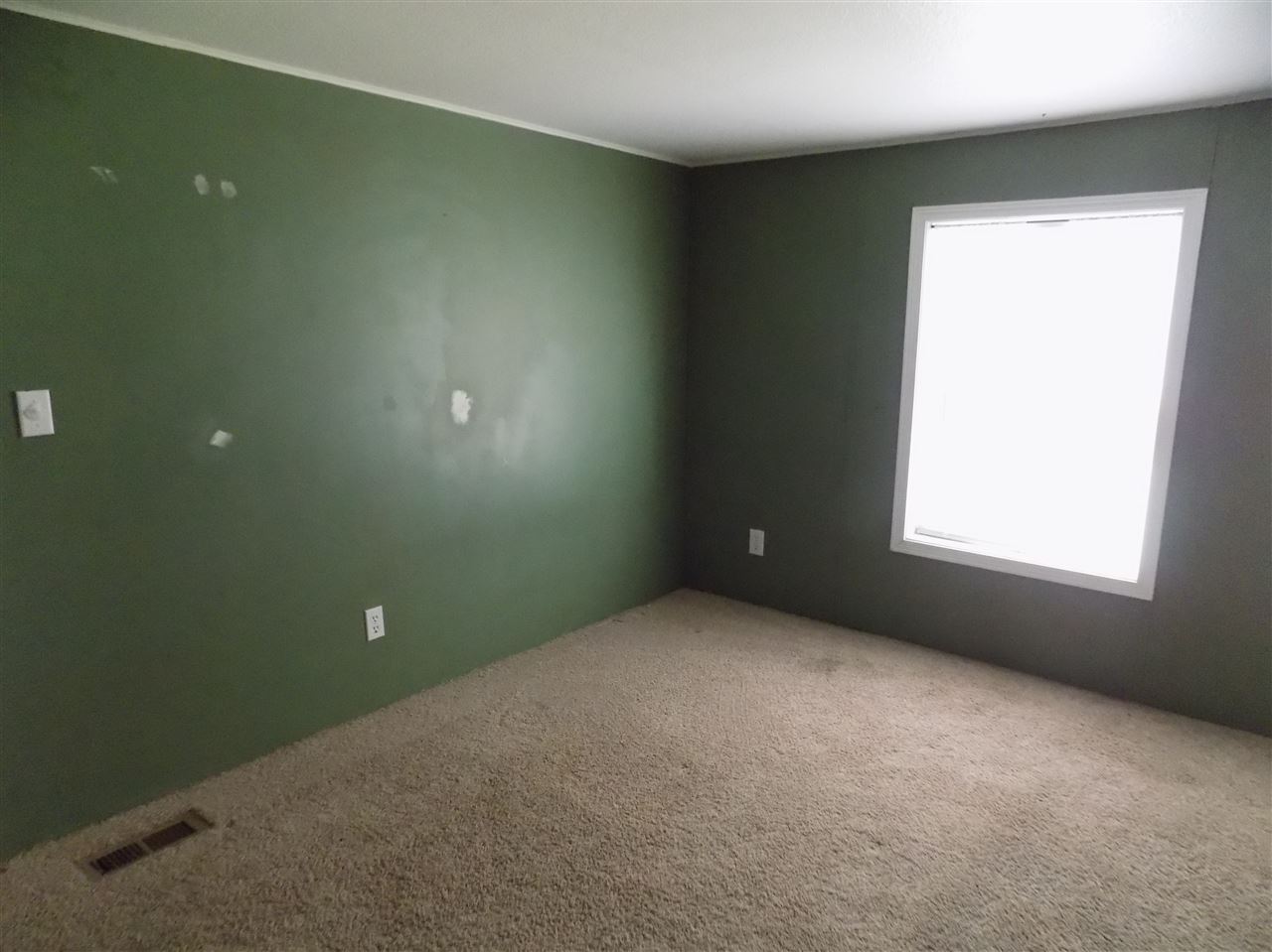 12610 N Nine Mile Rd - Photo 6