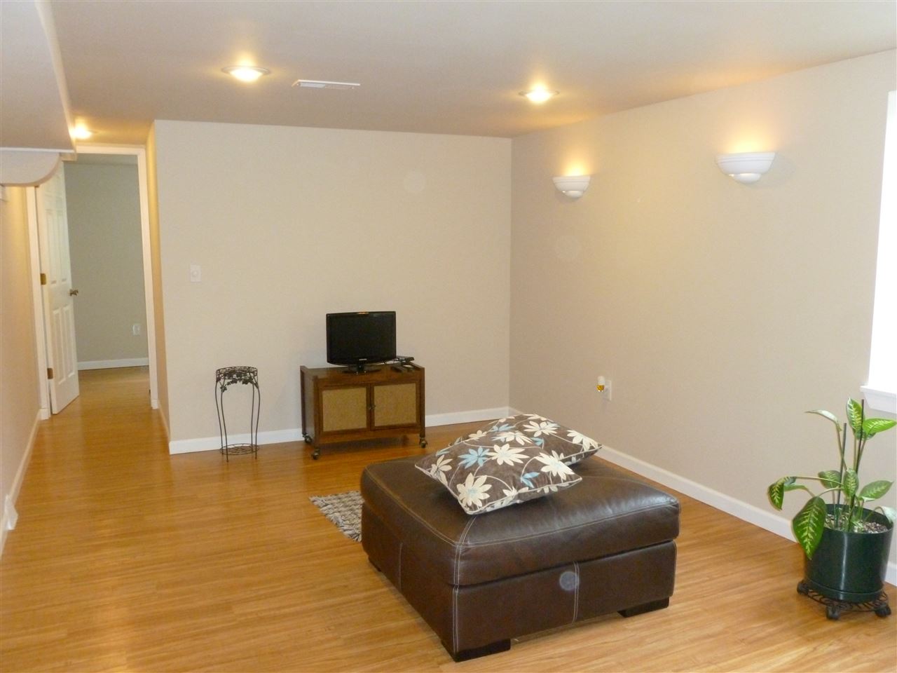 3324 E 19th - Photo 12